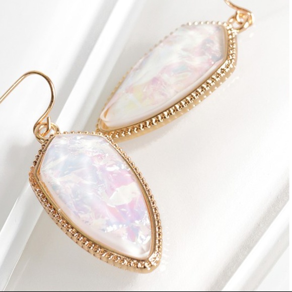 'Exton' Acetate Marquee Earrings - Picture 8 of 8